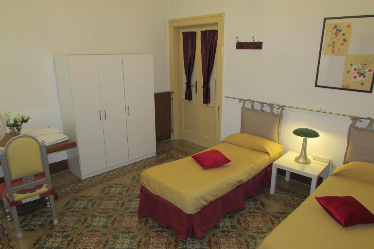 Guesthouse City Center Бари Экстерьер фото