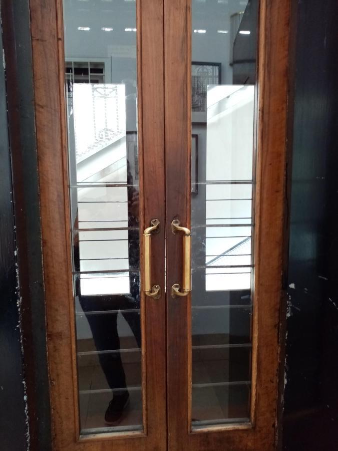 Guesthouse City Center Бари Экстерьер фото