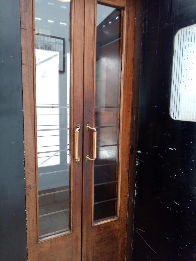 Guesthouse City Center Бари Экстерьер фото
